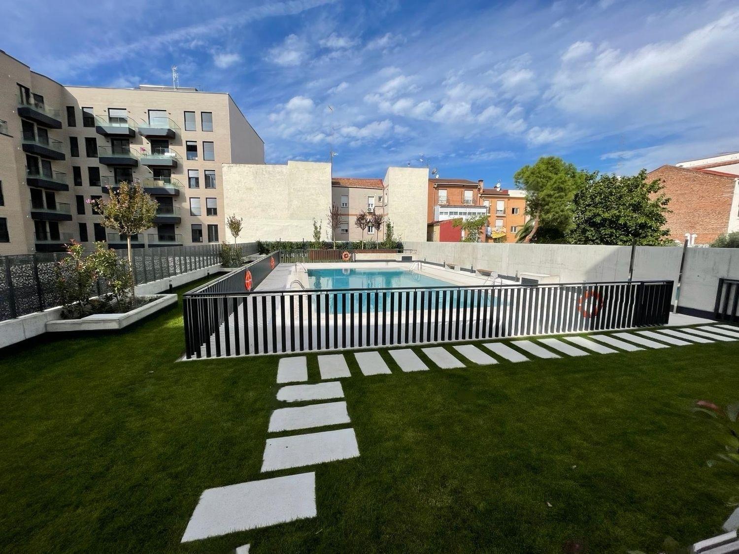 2B2B Deluxe apartment - Jardines de Cuatro Caminos - Business District - Santiago Bernabéu Madrid Esterno foto